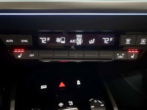 Used 2024 Audi Q4 e-tron Prestige image 54