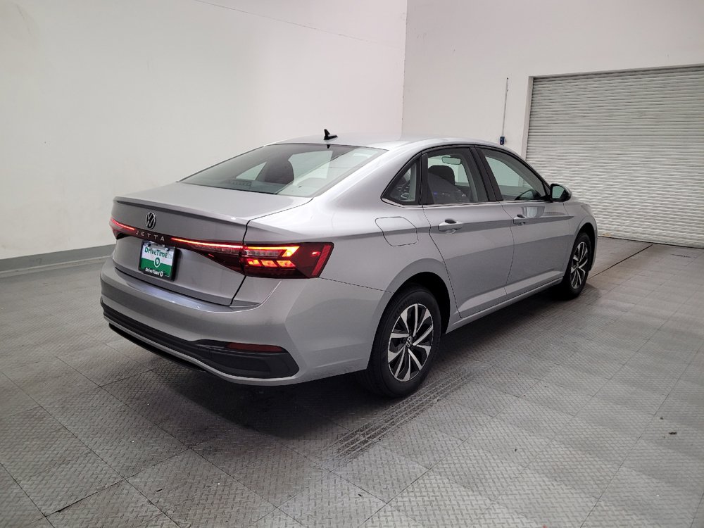 Used 2025 Volkswagen Jetta S FWD image 9
