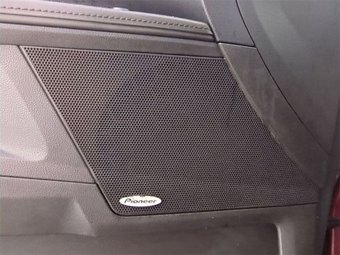 Used 2017 GMC Terrain SLT w/ Open Road Package image 22