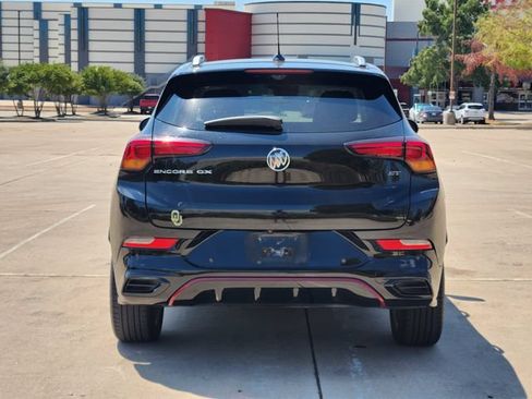 Used 2021 Buick Encore GX Essence w/ Advanced Technology Package FWD image 6