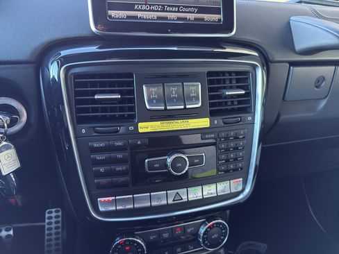 Used 2016 Mercedes-Benz G 63 AMG 4MATIC image 22