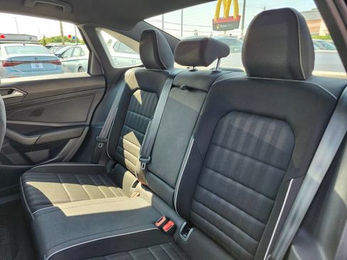 Certified 2023 Volkswagen Jetta Sport FWD image 8