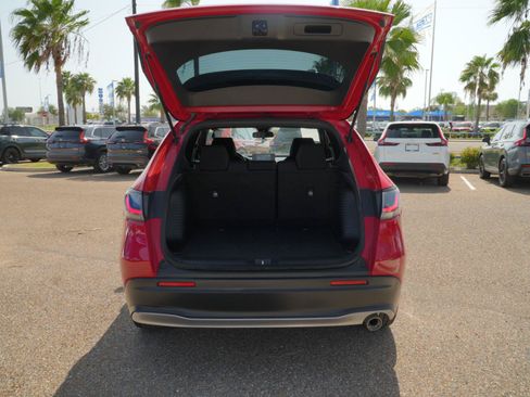 Used 2025 Honda HR-V Sport image 11