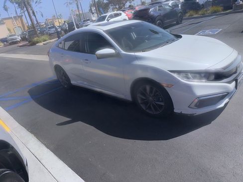 Used 2020 Honda Civic EX image 13