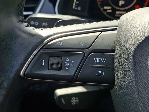 Used 2018 Audi Q7 3.0T Prestige AWD/4WD image 18