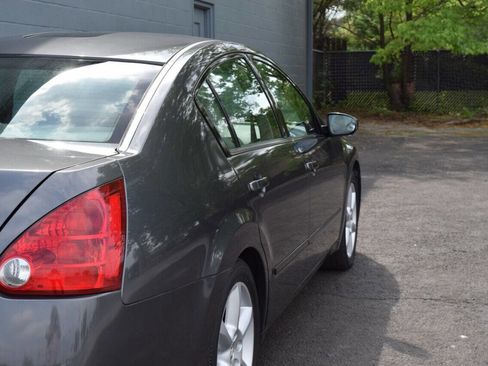 Used 2005 Nissan Maxima 3.5 SE image 12