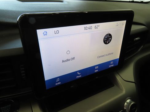 Used 2022 Ford Explorer XLT image 20