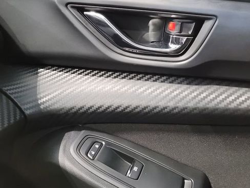 Certified 2025 Subaru Ascent Premium image 18