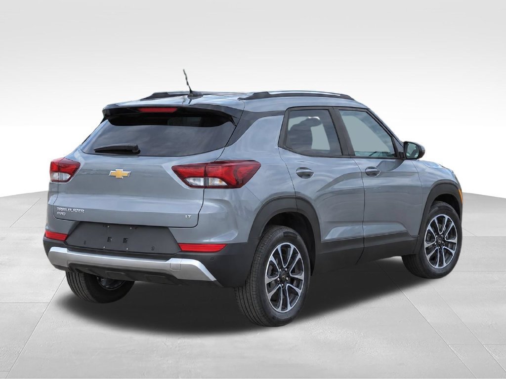 New 2026 Chevrolet TrailBlazer LT w/ Convenience Package AWD/4WD image 3