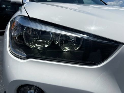 Used 2018 BMW X1 xDrive28i AWD/4WD image 13
