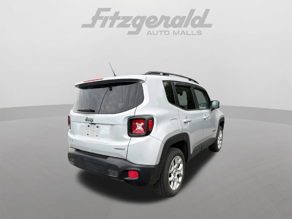 Used 2015 Jeep Renegade Latitude AWD/4WD image 8