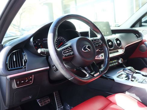 Used 2019 Kia Stinger GT2 image 42