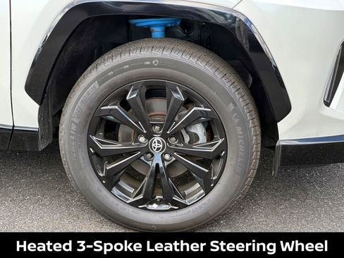 Used 2022 Toyota RAV4 XSE image 11