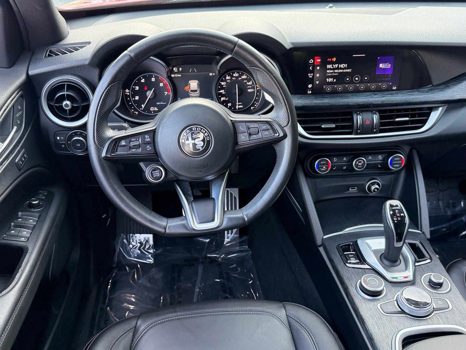 Used 2023 Alfa Romeo Stelvio Sprint RWD image 13