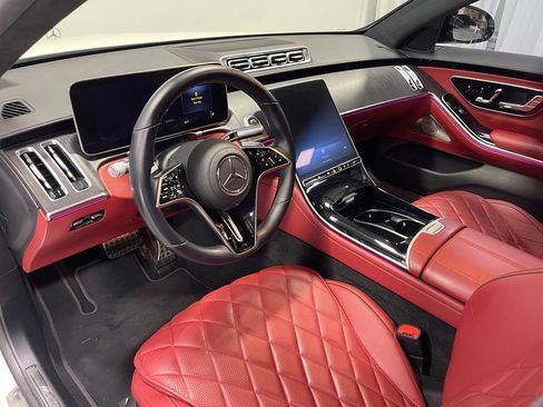 Used 2022 Mercedes-Benz S 500 4MATIC image 21