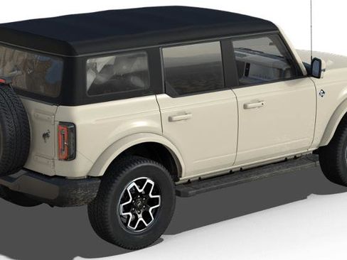 New 2025 Ford Bronco Outer Banks image 3