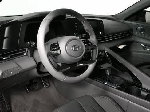 New 2026 Hyundai Elantra SEL Sport Premium image 15