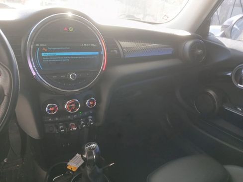 Used 2019 MINI Cooper S image 5