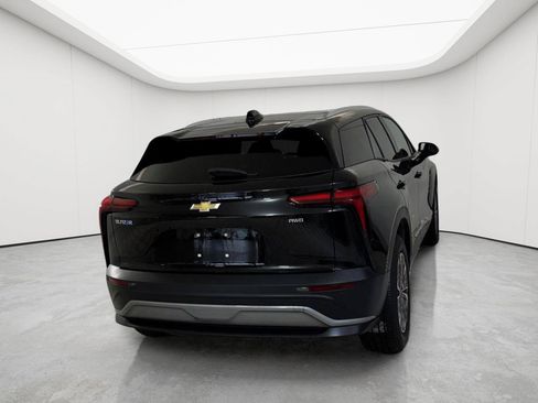Used 2024 Chevrolet Blazer EV LT AWD/4WD image 4