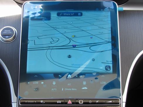 Certified 2022 Mercedes-Benz C 300 4MATIC Sedan image 29