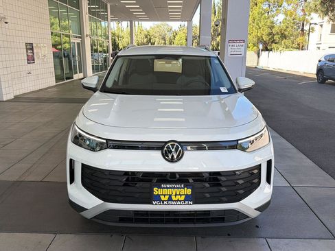 New 2025 Volkswagen Tiguan S image 8