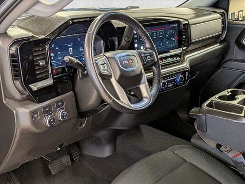 Used 2022 GMC Sierra 1500 Elevation w/ LPO, Elevation Black Package AWD/4WD image 10