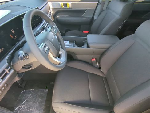 New 2026 Hyundai Santa Fe SE image 18