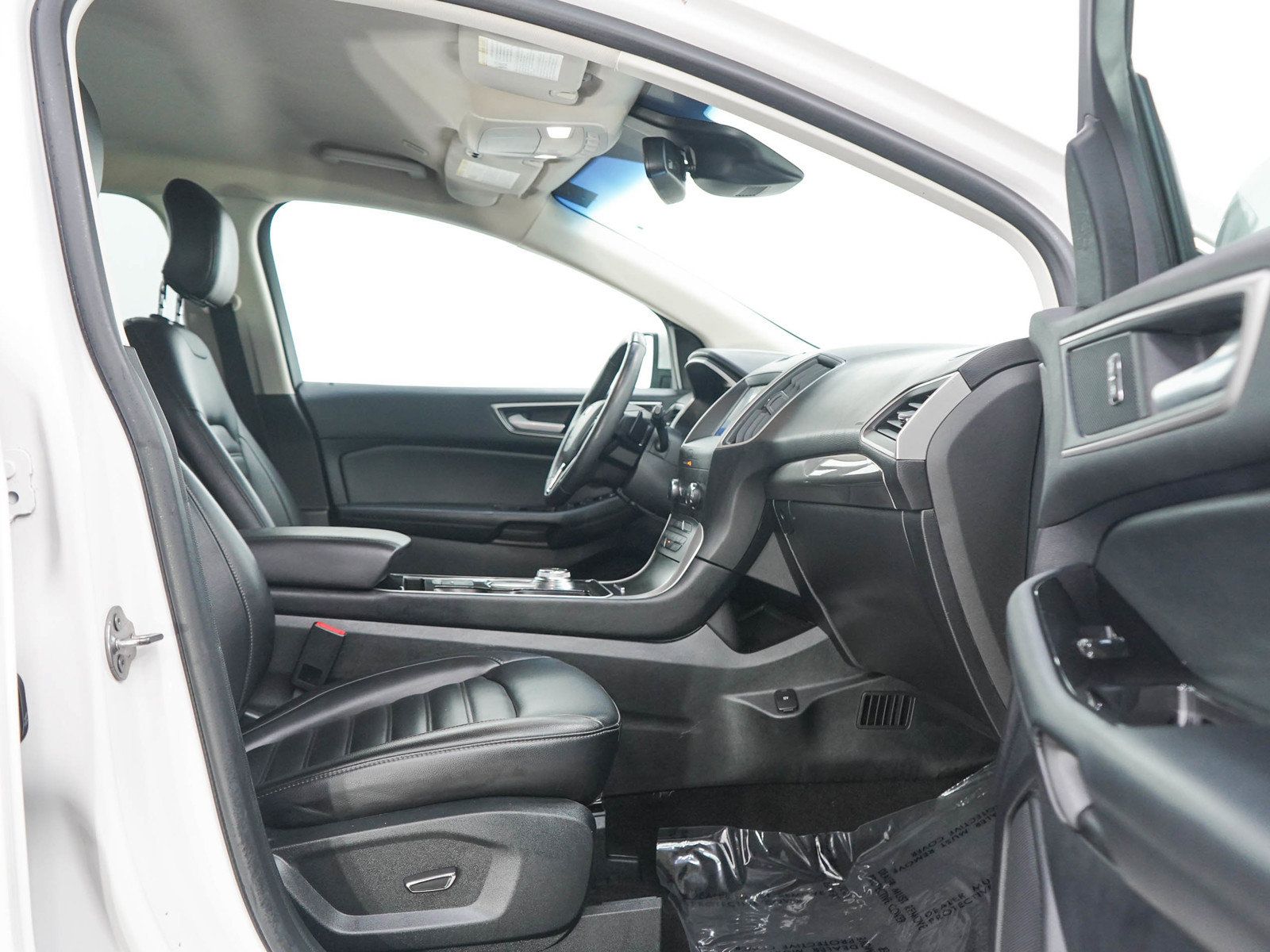 Used 2019 Ford Edge SEL w/ Equipment Group 201A AWD/4WD image 11