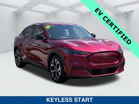 Certified 2025 Ford Mustang Mach-E Select AWD/4WD image 3