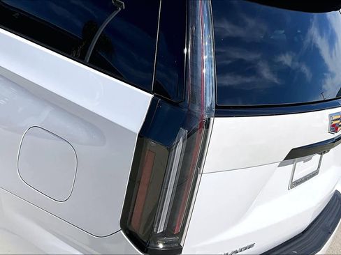 Used 2025 Cadillac Escalade Sport image 28