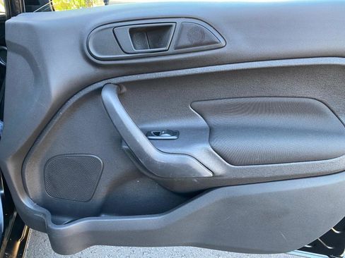 Used 2019 Ford Fiesta SE image 48