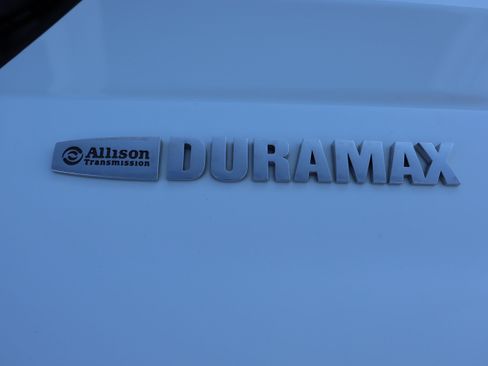 Used 2019 Chevrolet Silverado 2500 High Country w/ Duramax Plus Package AWD/4WD image 13