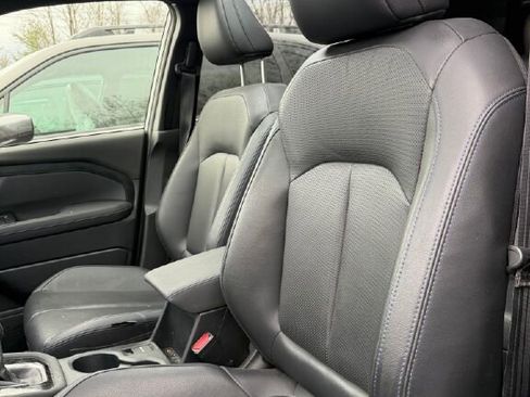 Used 2025 Subaru Forester Limited AWD/4WD image 8