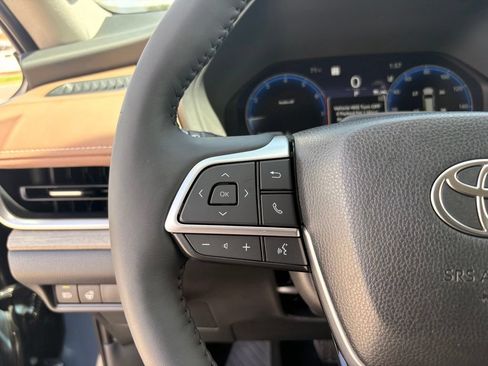 Used 2026 Toyota Grand Highlander AWD Hybrid image 21