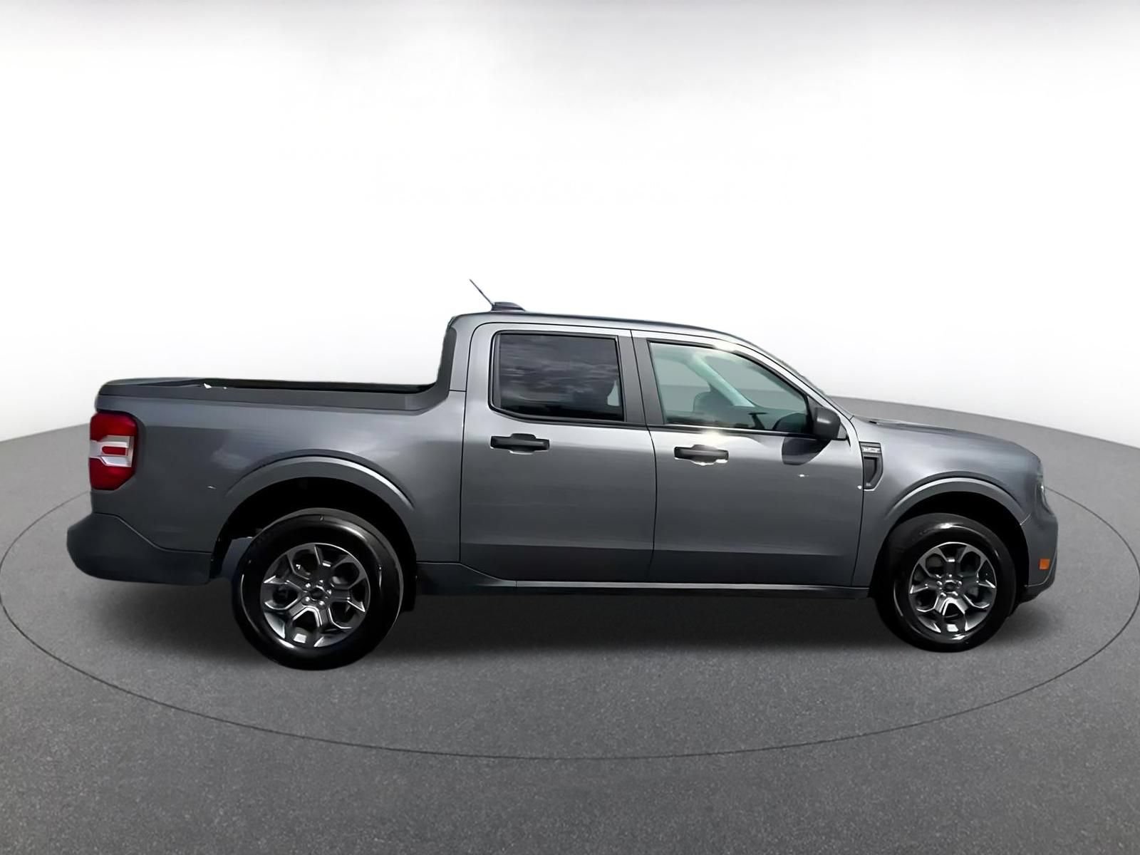 Used 2026 Ford Maverick XLT FWD image 14