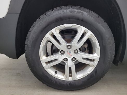 Used 2018 GMC Terrain SLE w/ Driver Convenience Package FWD image 31