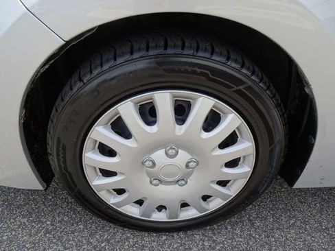 Used 2019 Toyota Corolla LE FWD image 34