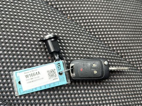 Used 2017 GMC Terrain SLE FWD image 28