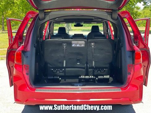 Used 2025 Honda Odyssey Sport-L image 42