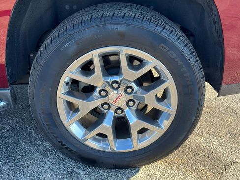 Used 2016 GMC Yukon SLT w/ HD Trailering Package image 9