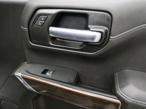 Used 2021 Chevrolet Silverado 1500 RST w/ Bed Protection Package AWD/4WD image 16