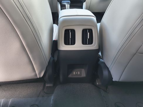 New 2026 Hyundai Tucson SEL FWD image 17