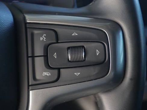 Used 2025 Chevrolet Silverado 1500 LT Trail Boss w/ Convenience Package II image 11