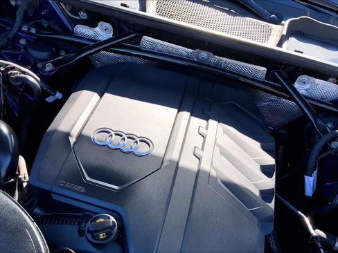 Used 2021 Audi Q5 Premium Plus w/ Premium Plus Package image 33
