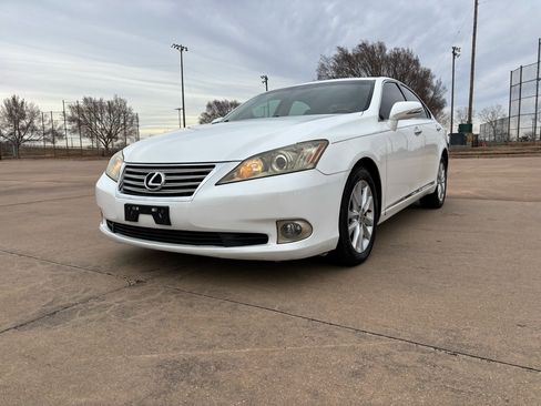 Used 2010 Lexus ES 350 image 3