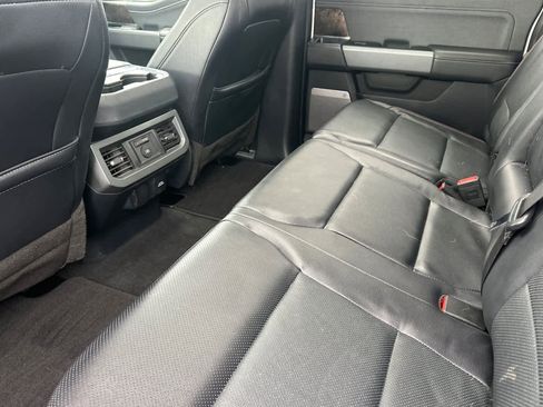 Certified 2023 Ford F250 Lariat w/ Lariat Ultimate Package image 4