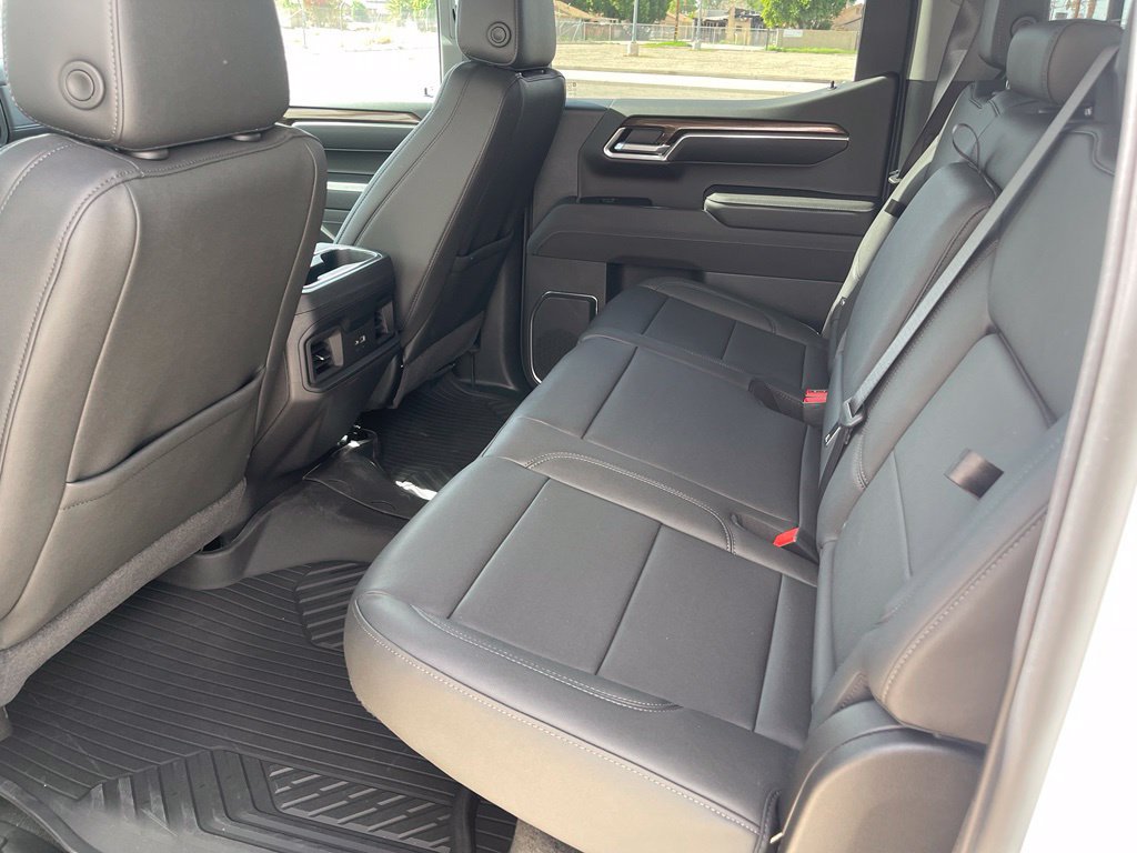 New 2026 Chevrolet Silverado 1500 RST w/ Convenience Package II AWD/4WD image 24