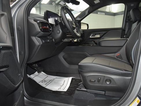 New 2026 Chevrolet Silverado EV Trail Boss w/ Premium Package image 36