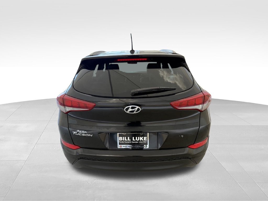 Used 2016 Hyundai Tucson SE w/ Option Group 02 FWD image 7