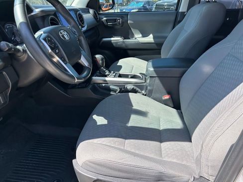 Used 2021 Toyota Tacoma SR5 image 11